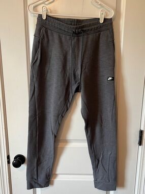 Nike Men's NSW Optic Jogger Pants in dark grey